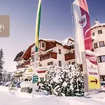 Alpenhotel Karwendel -adults Only- Leutasch