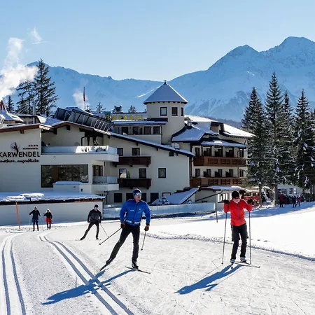 Отель Alpenhotel Karwendel -adults Only- Лойташ