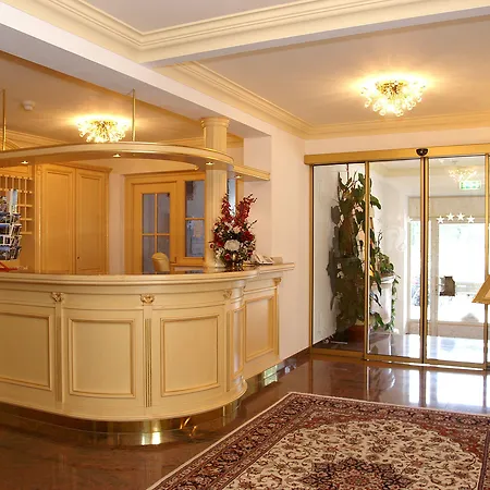 Alpenhotel Karwendel -adults Only- Отель 4*