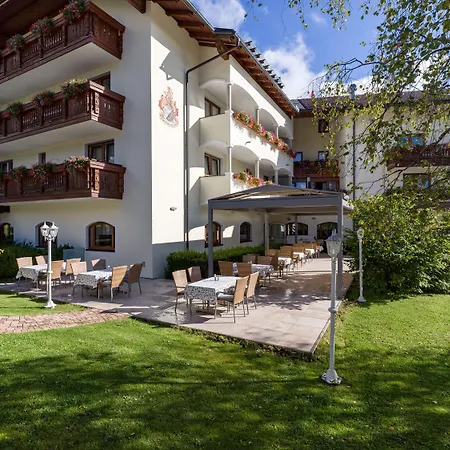 Alpenhotel Karwendel -adults Only- Отель 4*