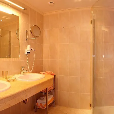 Alpenhotel Karwendel -adults Only-