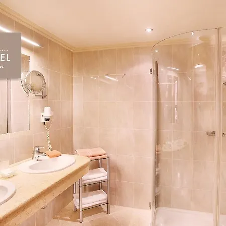 Hotel Alpenhotel Karwendel -adults Only- 4*
