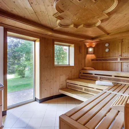 Szálloda Alpenhotel Karwendel -adults Only- Leutasch