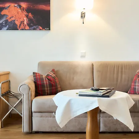 Szálloda Alpenhotel Karwendel -adults Only- Leutasch