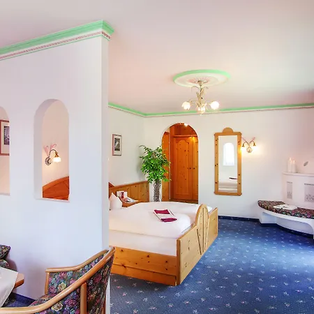 Szálloda Alpenhotel Karwendel -adults Only- 4*